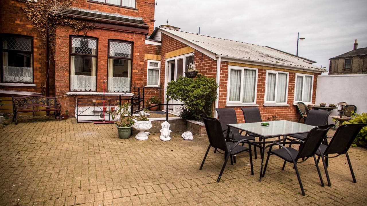 Raynscourt Lodge Great Yarmouth Extérieur photo